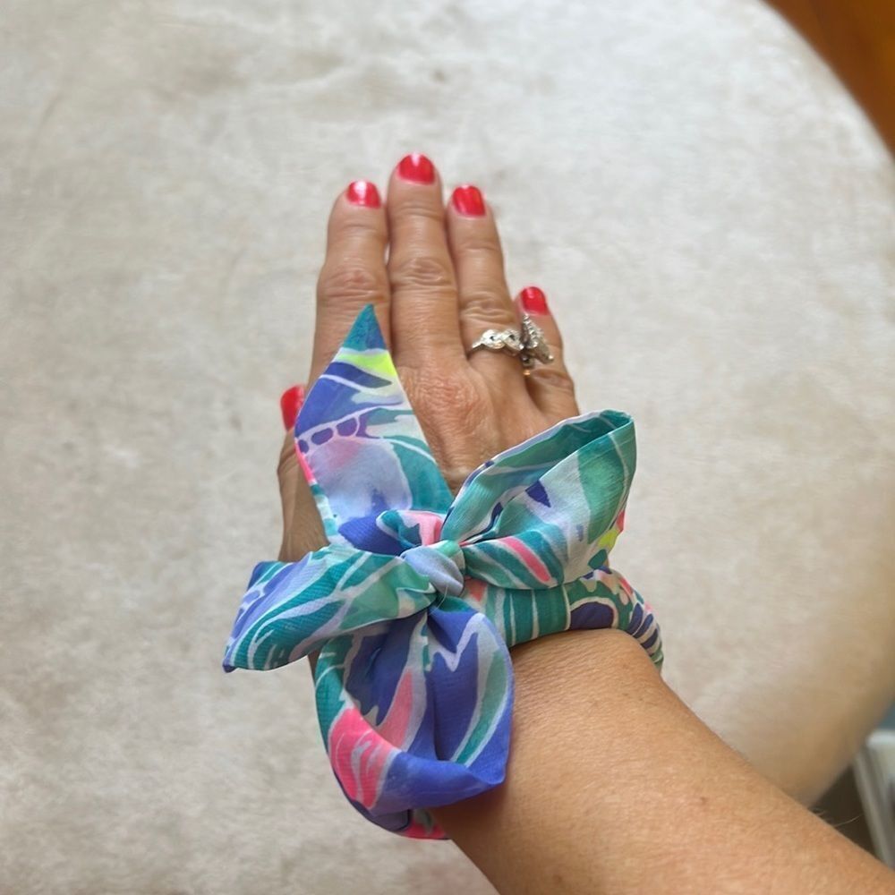 *Lilly Pulitzer* Sheer Neon Bright Coastal Bow Ribbon Wrapped Bracelet EUC